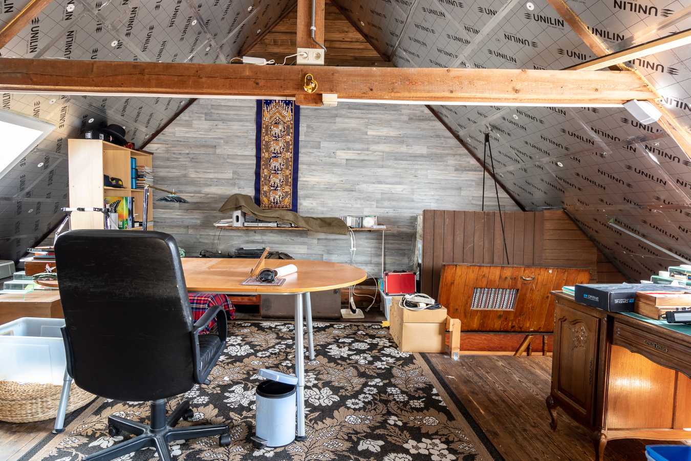 Woning met 4 slaapkamers op 1273 m² te Koekelare 