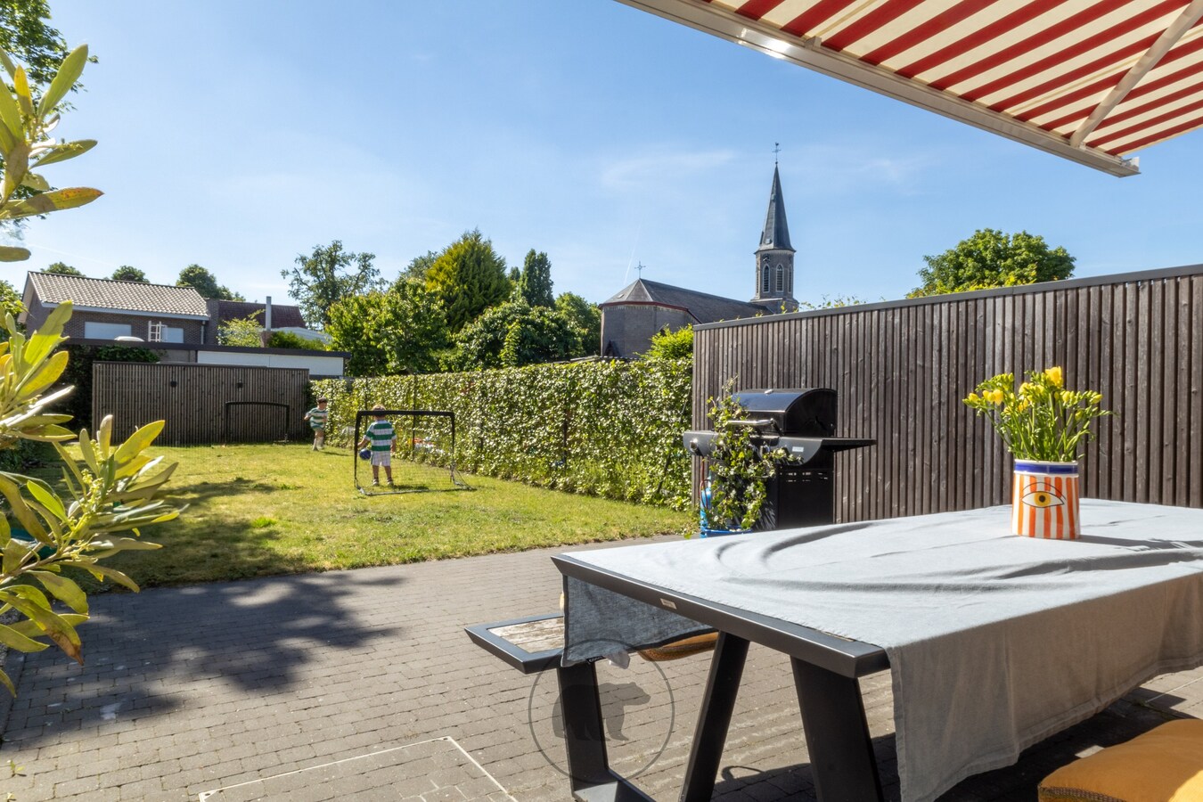 Voortreffelijk &amp; ruime gezinswoning met luxueuze afwerking centrum Heusden 