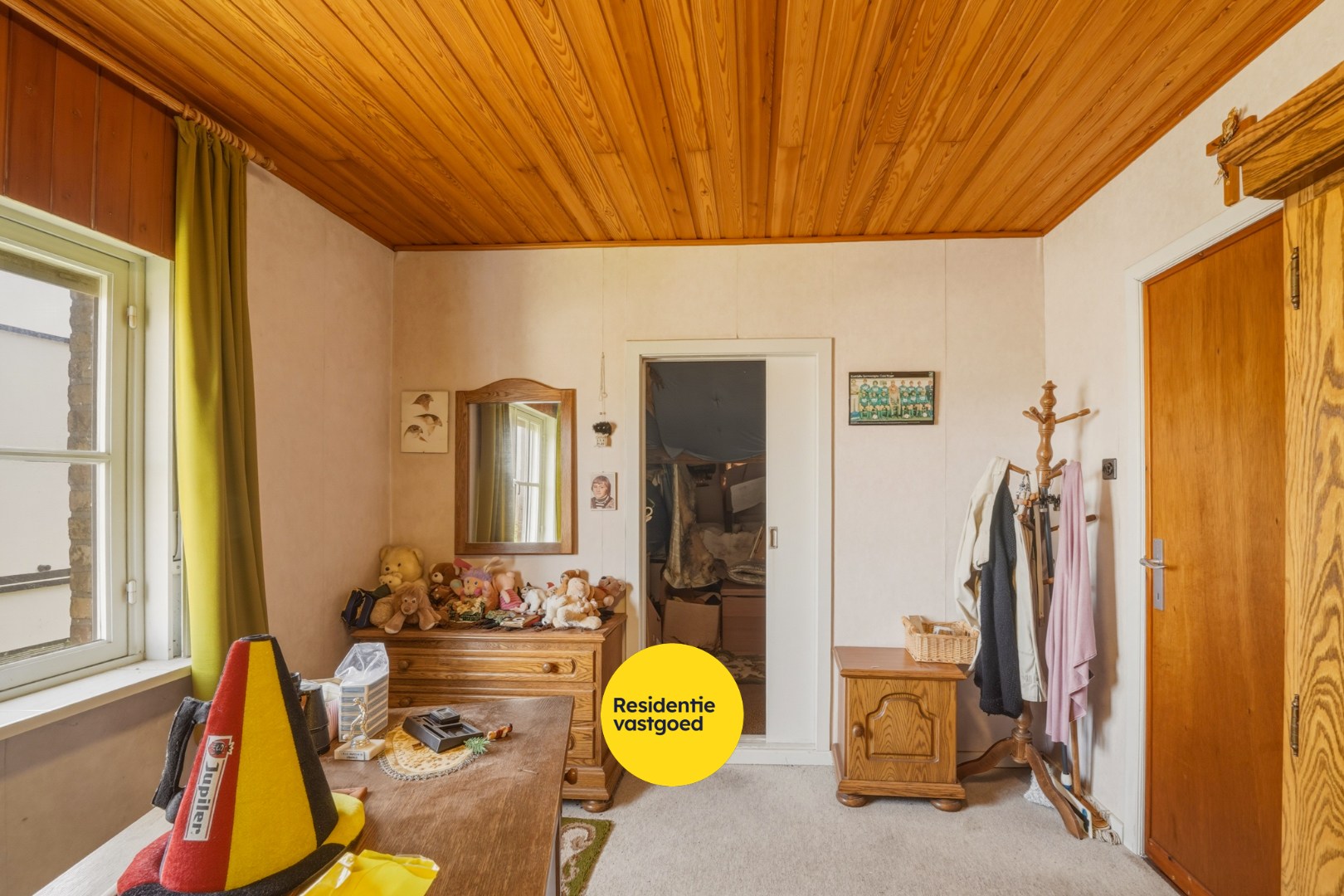 Te renoveren open bebouwing met 3 slaapkamers en ruime tuin in Roksem 
