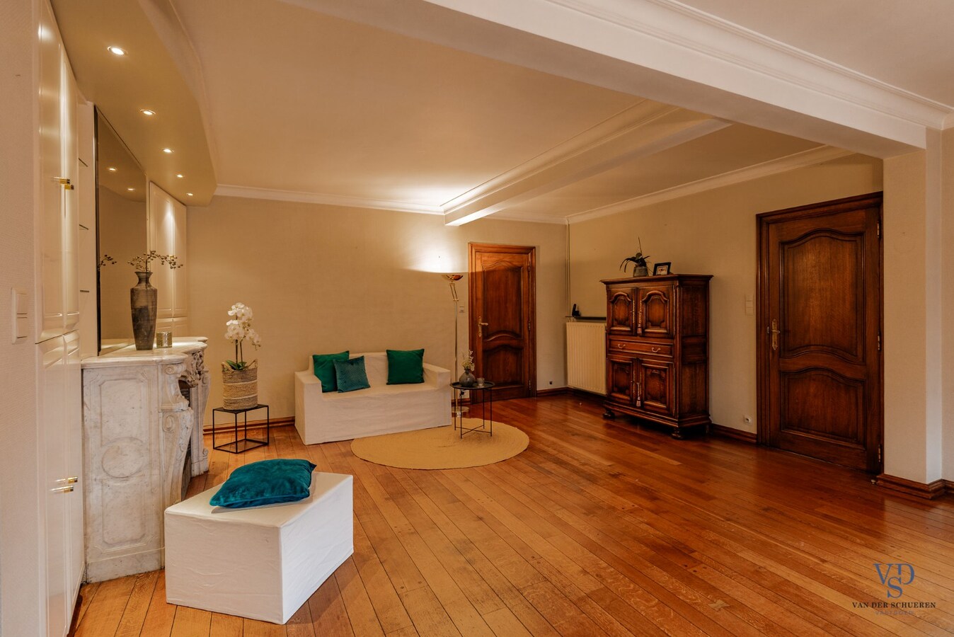 Statige Half Open Bebouwing 