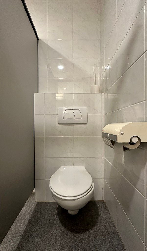 Kantoren te huur op zichtlocatie langs Kortrijksesteenweg in Sint-Martens-Latem