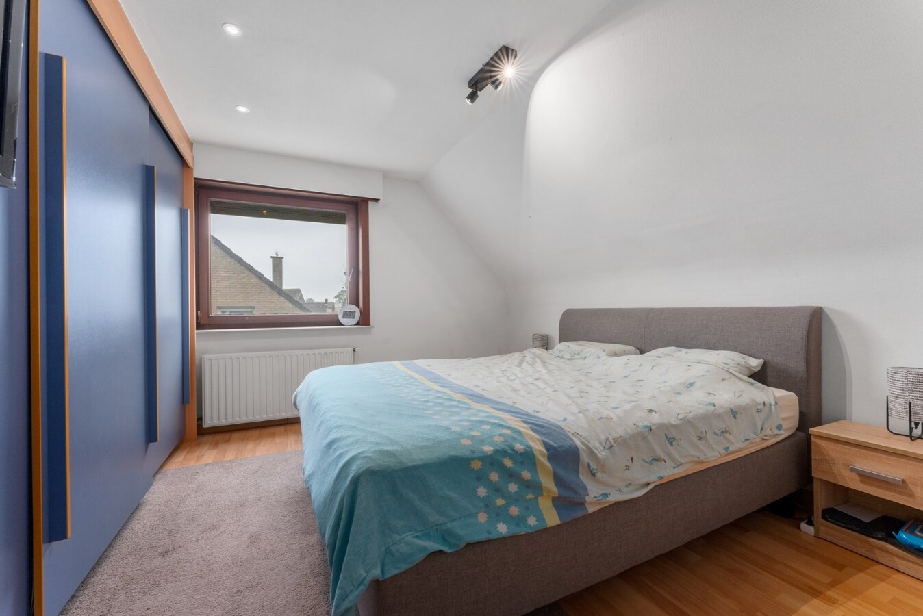 Rustig gelegen villa met 4 slaapkamers op 724m² te Koekelare 