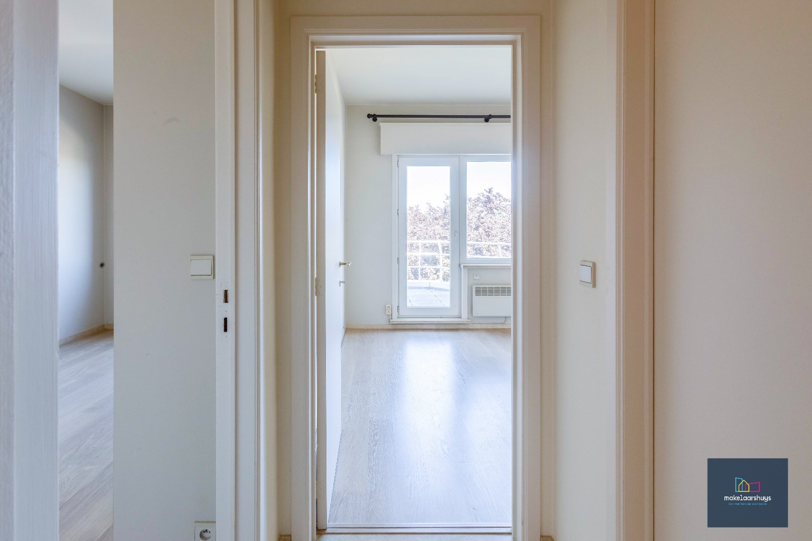 Gunstig gelegen 2slp. app. met zonnig terras ( 25m²) nabij het Citadelpark 