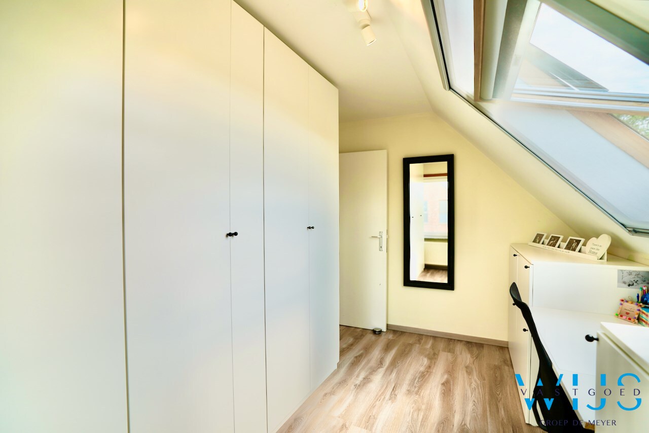 Prachtig woonhuis in een rustige woonwijk ! 