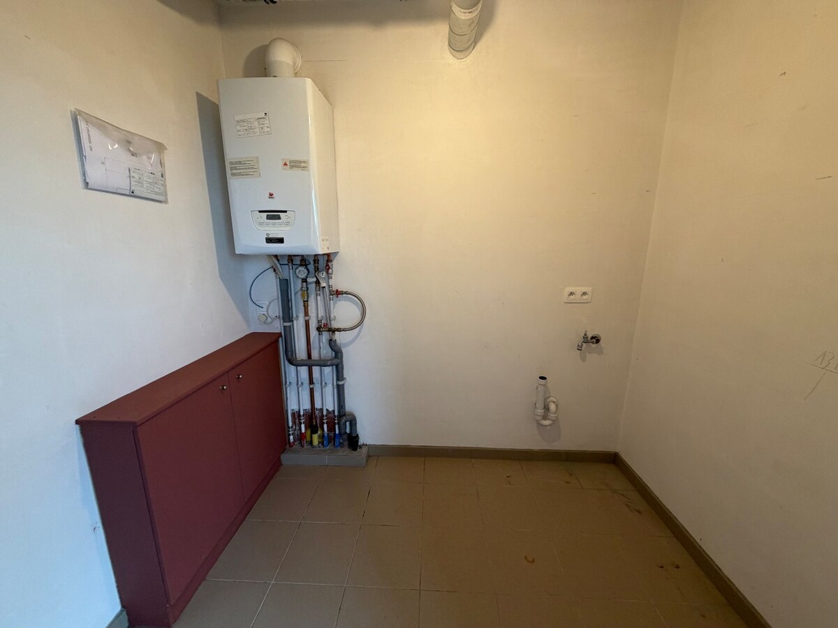 1-slpk appartement met terras en garage. 