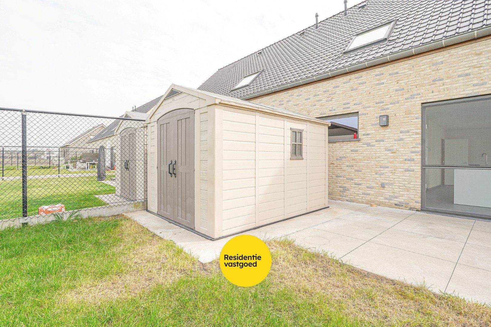 Halfopen woning met 3 slaapkamers te huur in Aartrijke 