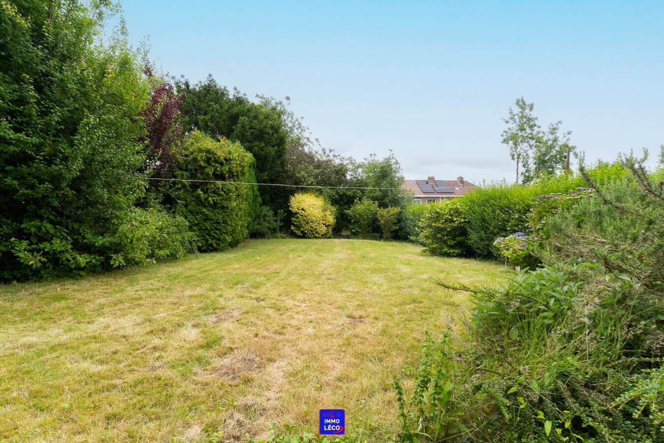 3 façades avec garage, jardin, excellent potentiel, secteur "La Coquinie" ! 
