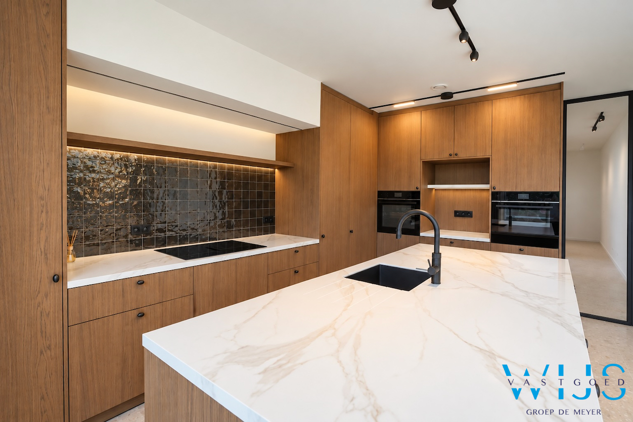 High-end gelijkvloers appartement met tuin te Lembeke ! 