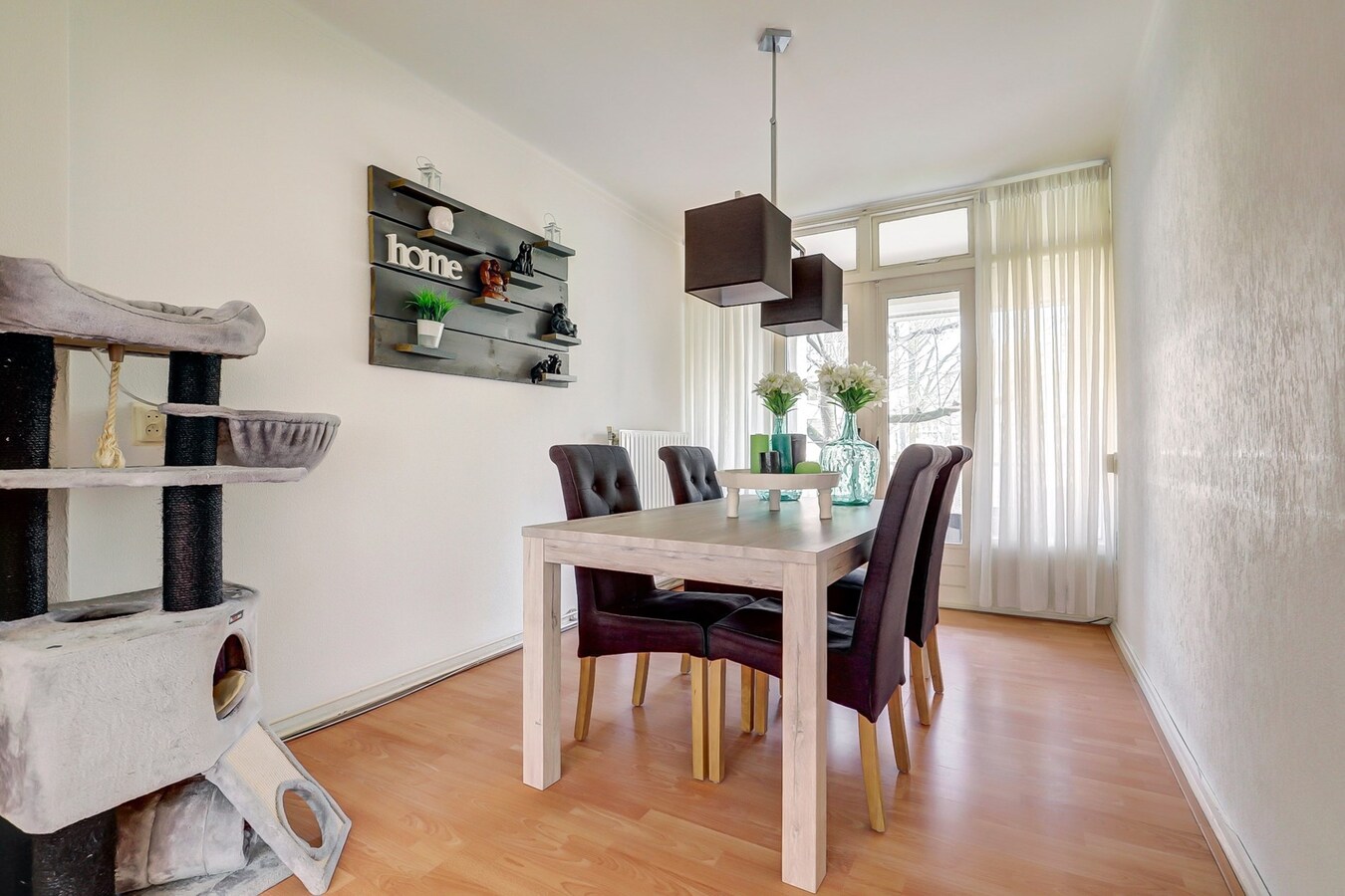 Ruim appartement met 3 slaapkamers 