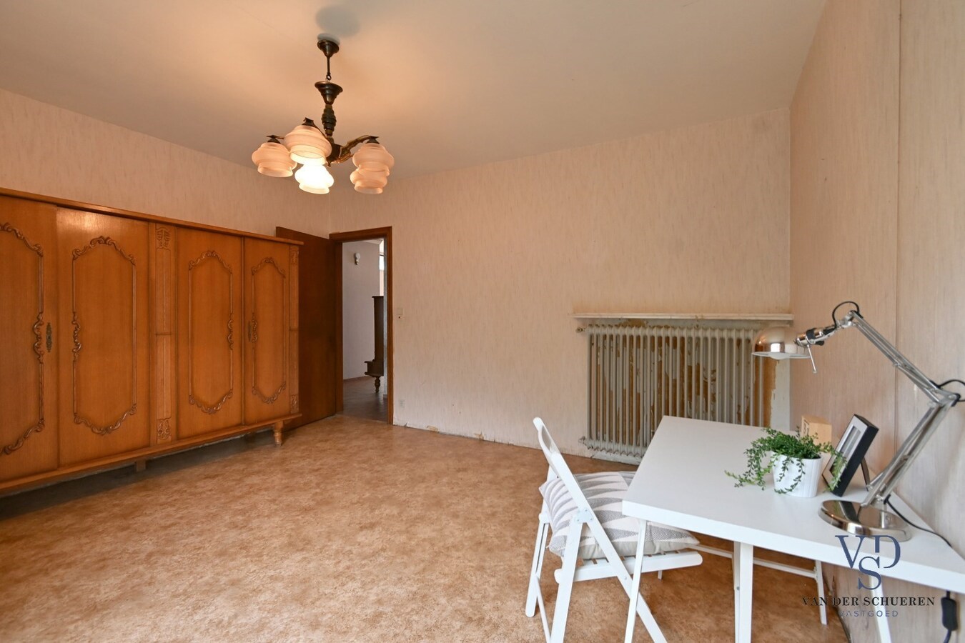 Eigendom met mogelijkheden op  meer dan 1500 m² 