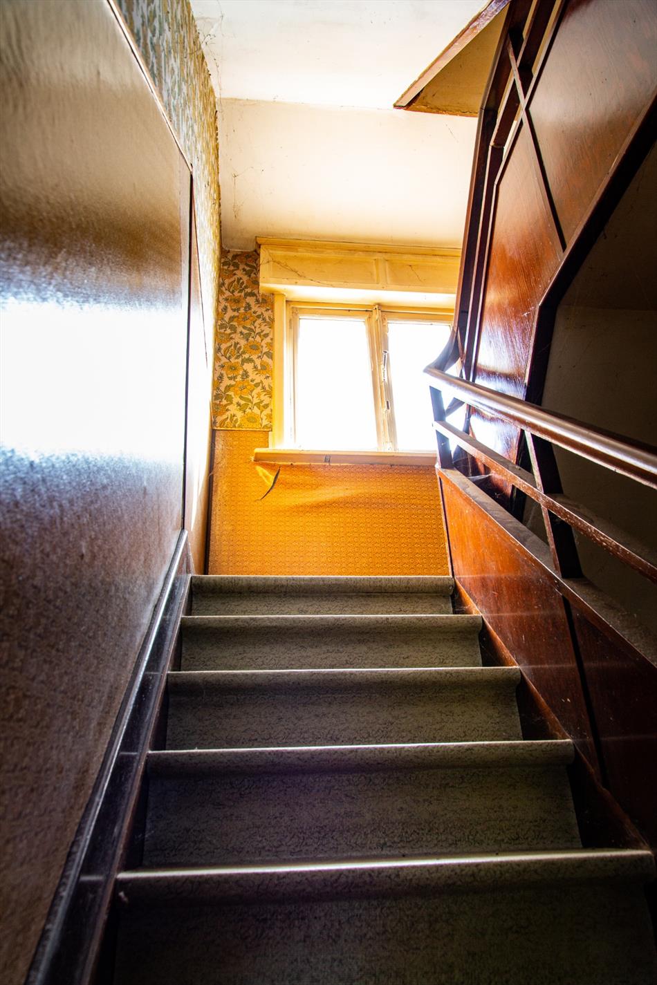 Totaal te renoveren art deco woning met 5 slpks op 950m² nabij centrum Maldegem 