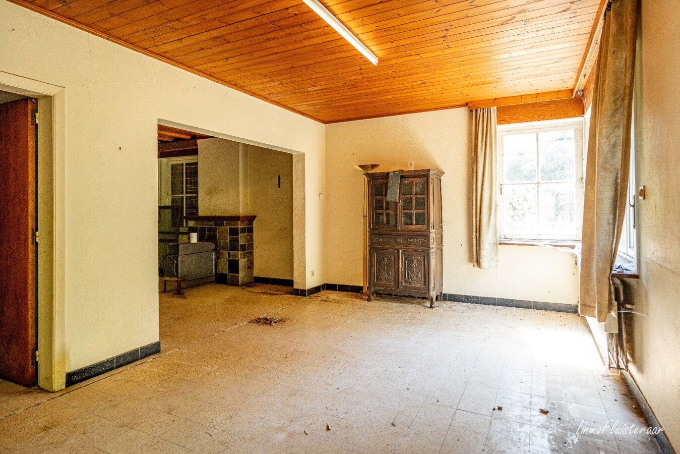Uniek gelegen te renoveren woning met stalgebouw op ca. 10ha te Herk-de-Stad 