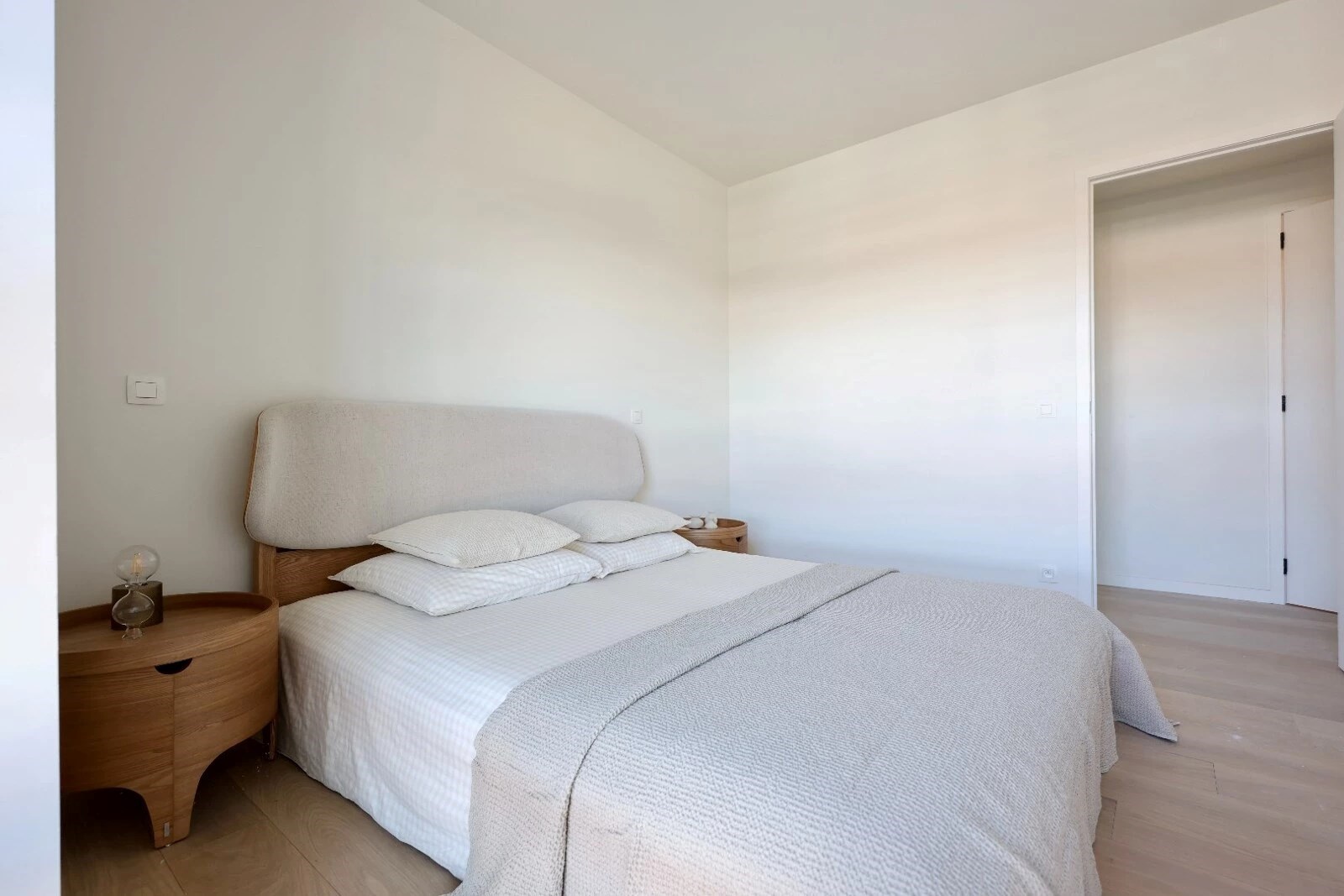 OPENDEURDAG Res. Hoost - Zondag 04/01 (tussen 14u en 17u) te Maes en Boerenboomplein  In Knokke-Heist. 