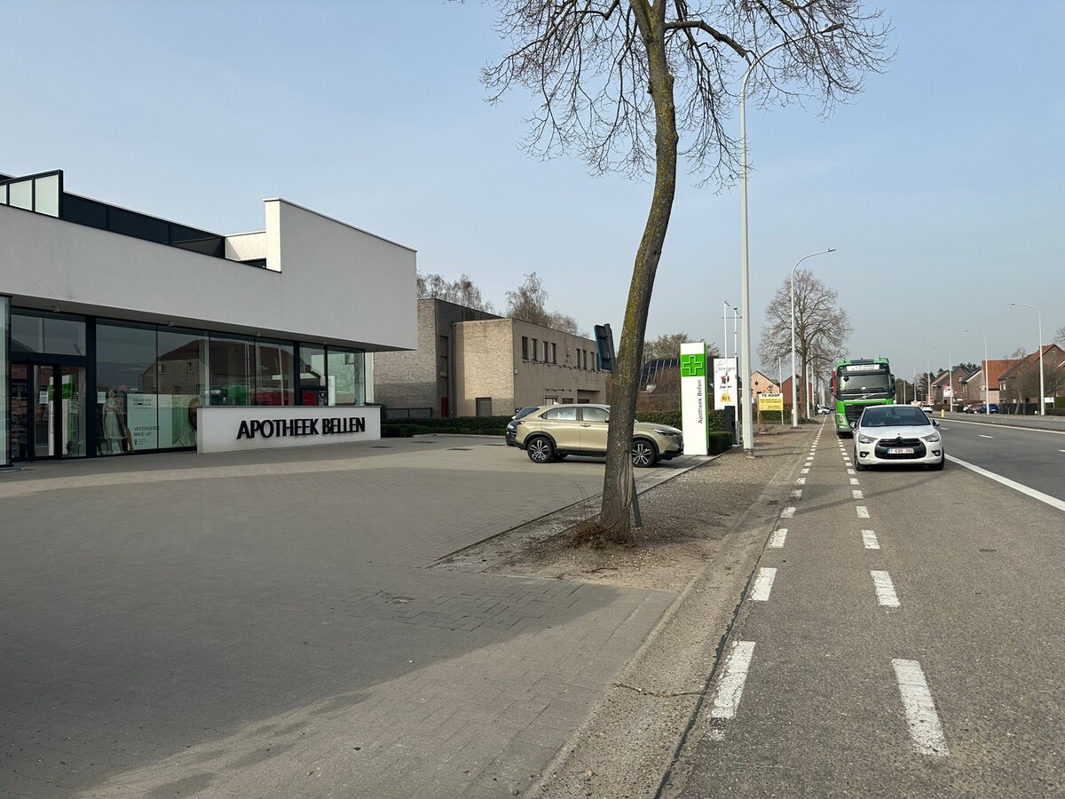 Recent appartement met 2 slaapkamers, terras 