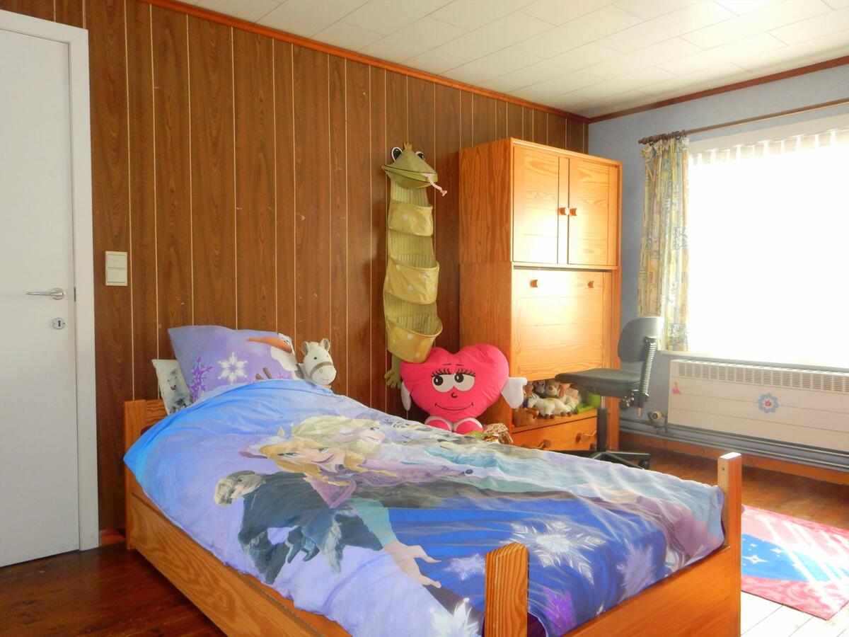 Ruime woning in centrum Jabbeke 