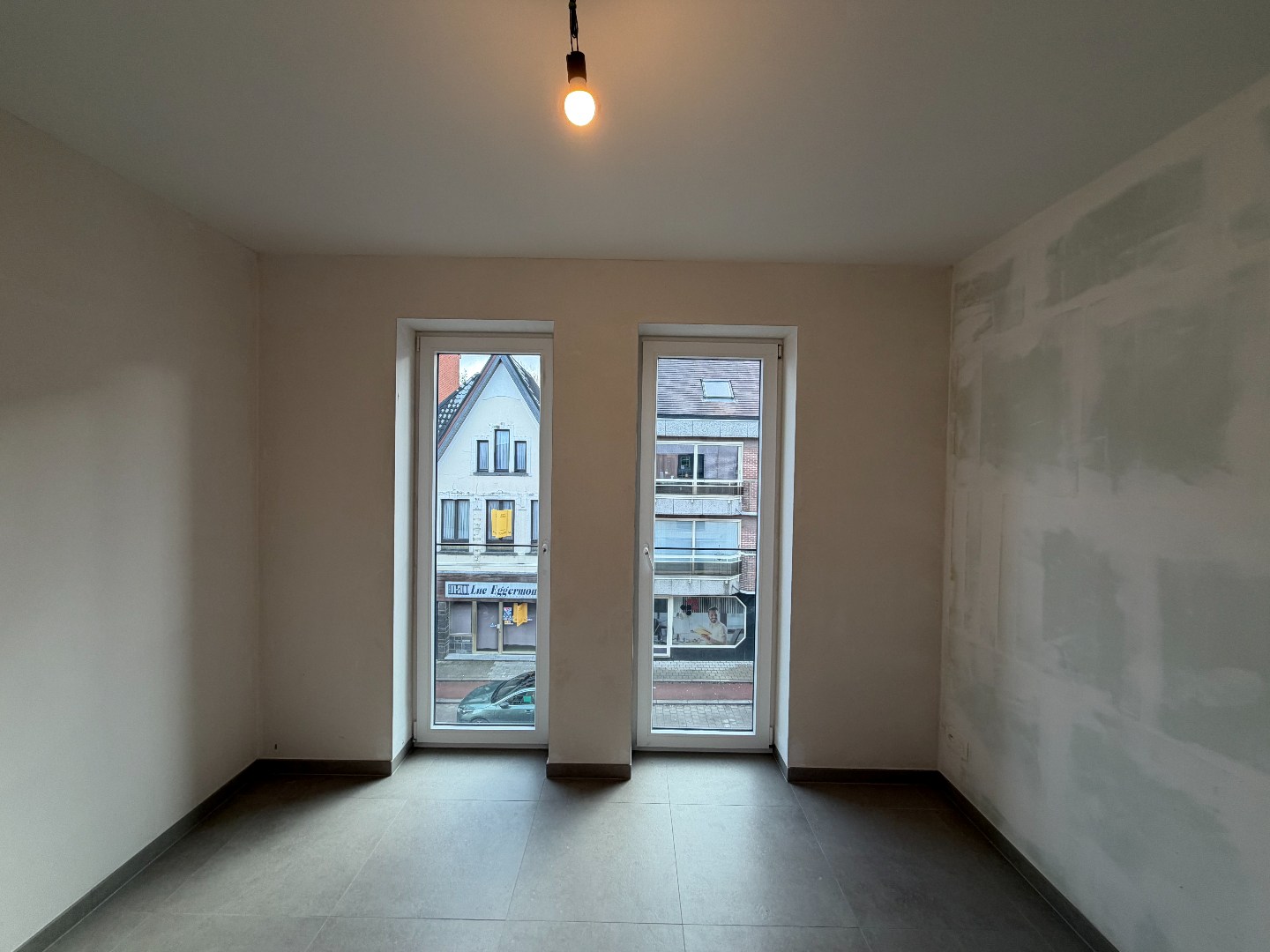 Nieuwbouwappartement met 2 slaapkamers te huur – Aloise Biebuyckstraat 23/21, Waregem 