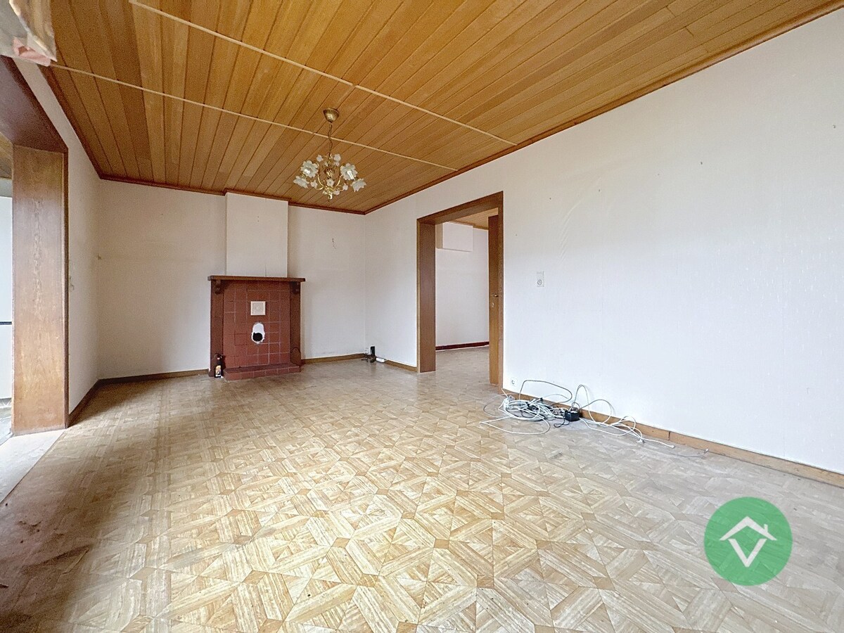 Woning met kleine loods te Gistel 