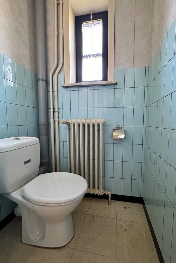 Alleenstaande woning met 4 slaapkamers en garage te Westende 