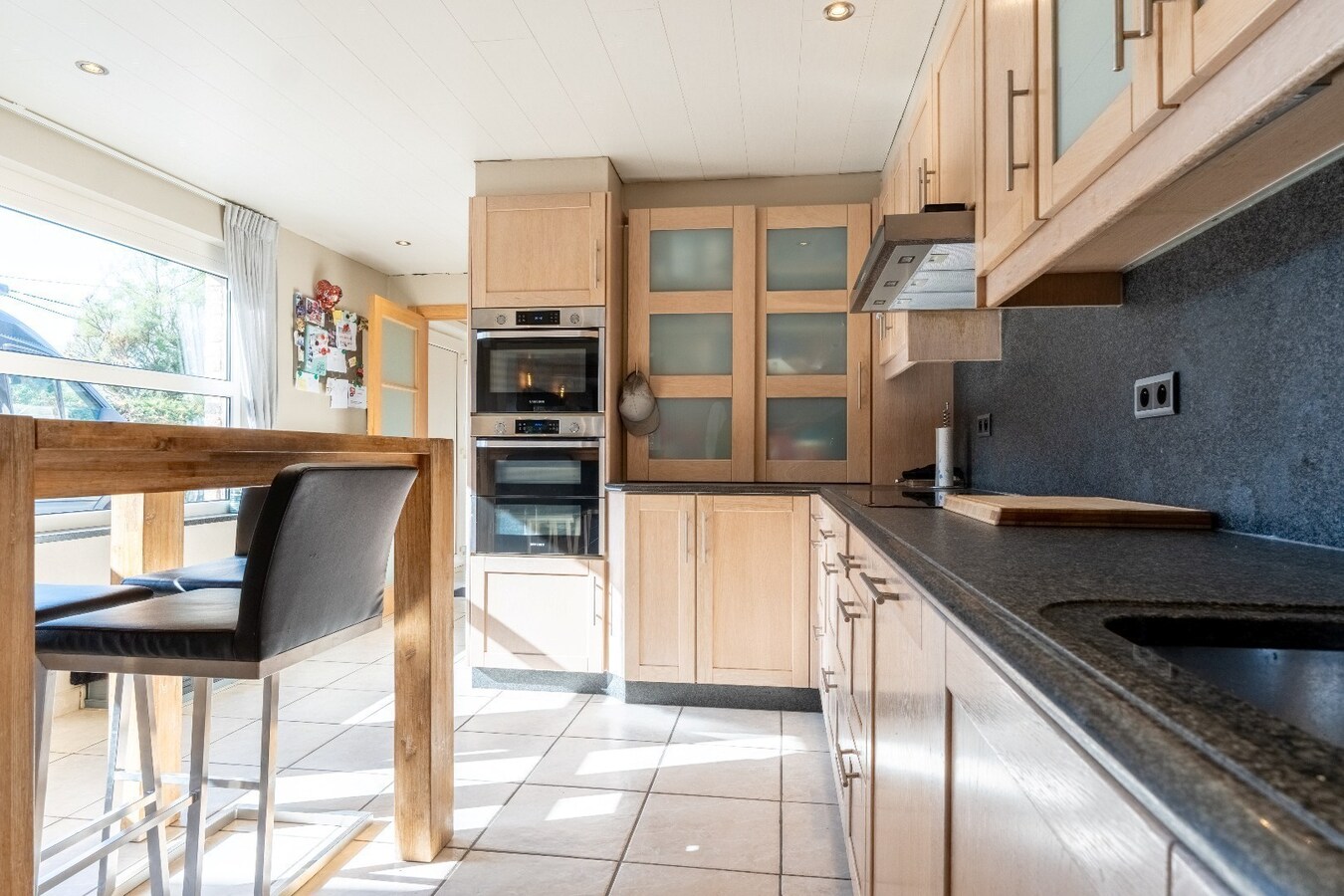 🏡 Te koop in Houthulst – Ruime open bebouwing op 600 m² met grote garage 