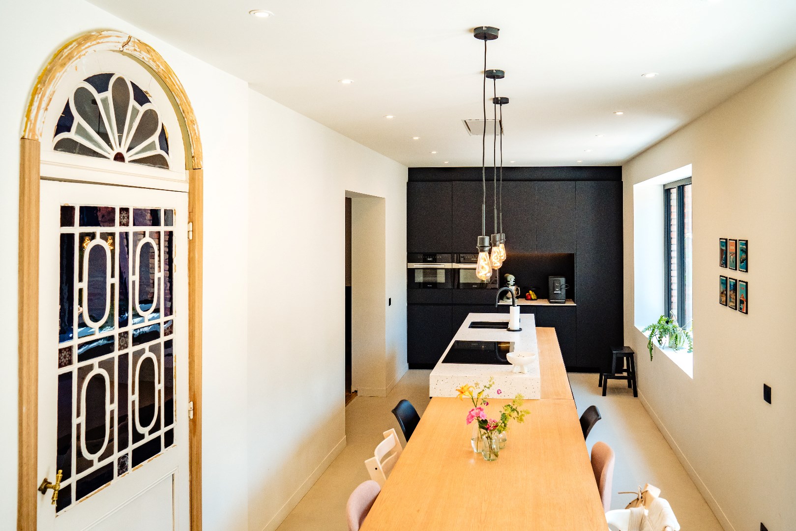 Stijlvolle gerenoveerde woning met tuin en boomgaard gelegen te Middelburg 