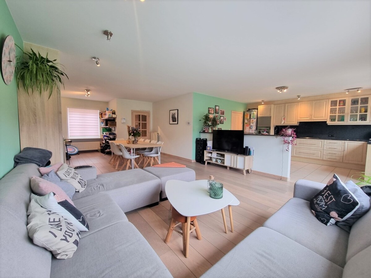 Mooie gezinswoning met tuin &amp; garage in rustige, kindvriendelijke woonwijk - Dudzele 