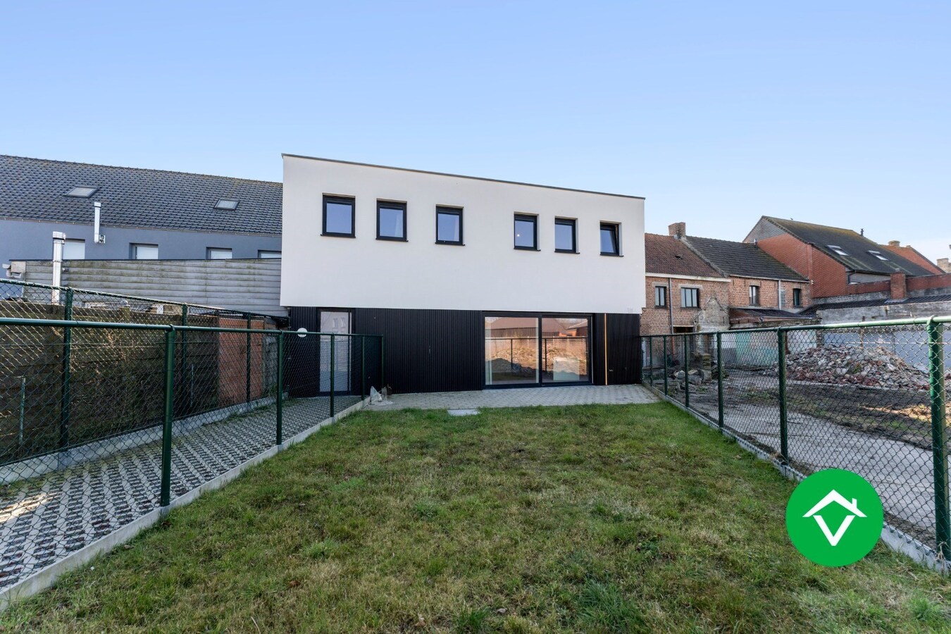 Appartement met autostandplaats te Leke 