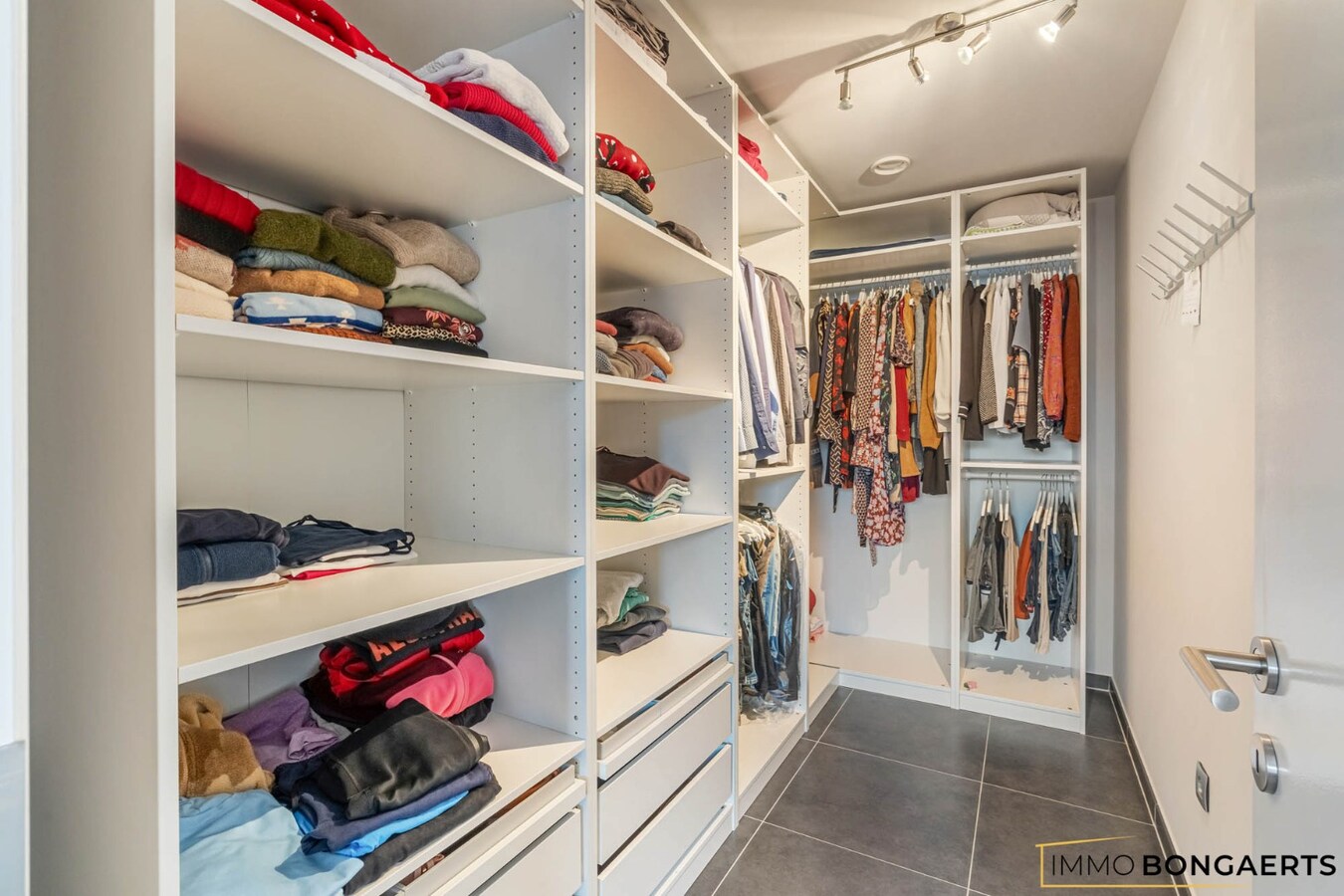 Ruime woning met 3 slaapkamers 