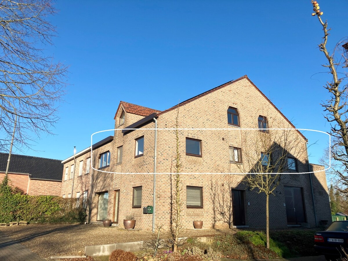 Te huur | Onder reservatie appartement - Opglabbeek