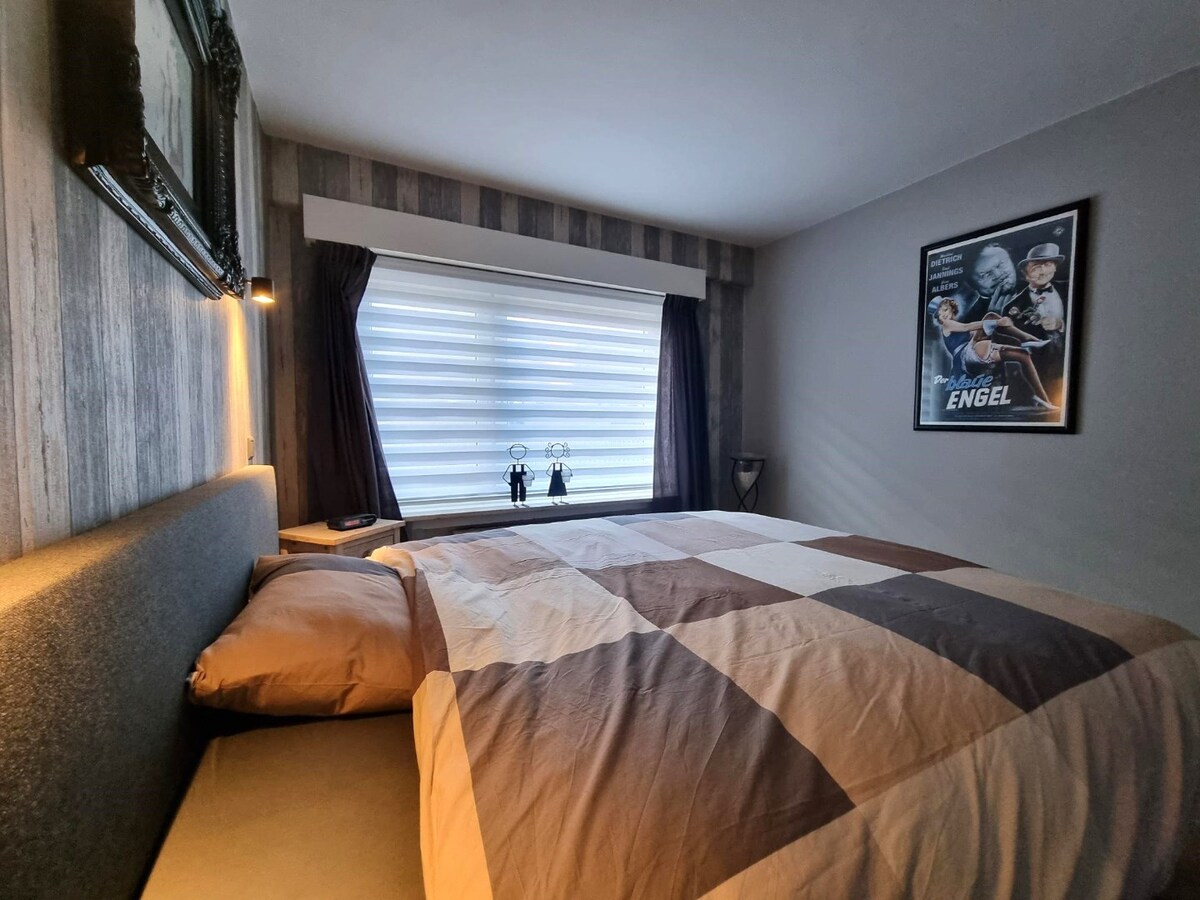 Centraal gelegen appartement met twee slaapkamers te Knokke 