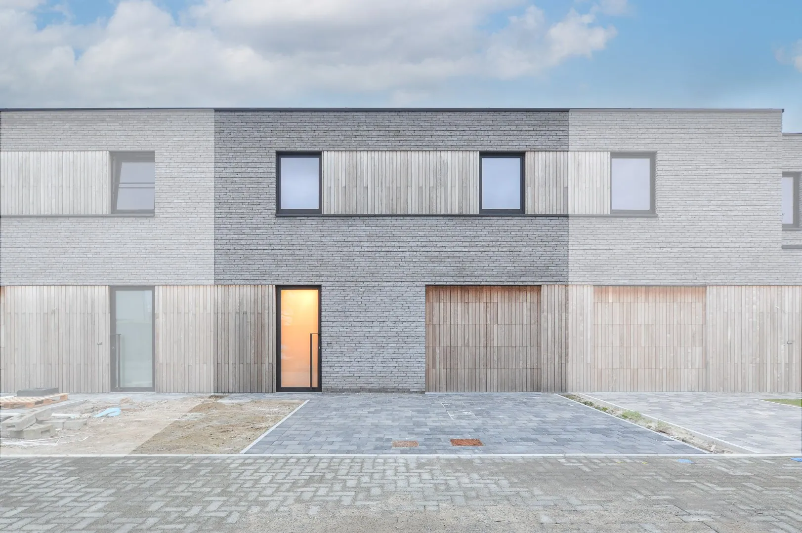 Energiezuinige en hoogwaardig afgewerkte nieuwbouwwoning te Roksem.