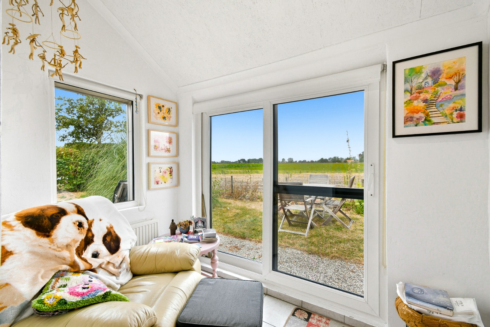 prachtige vrijstaande woning op toplocatie langs het kanaal te Leffinge met uniek panoramisch verzicht 