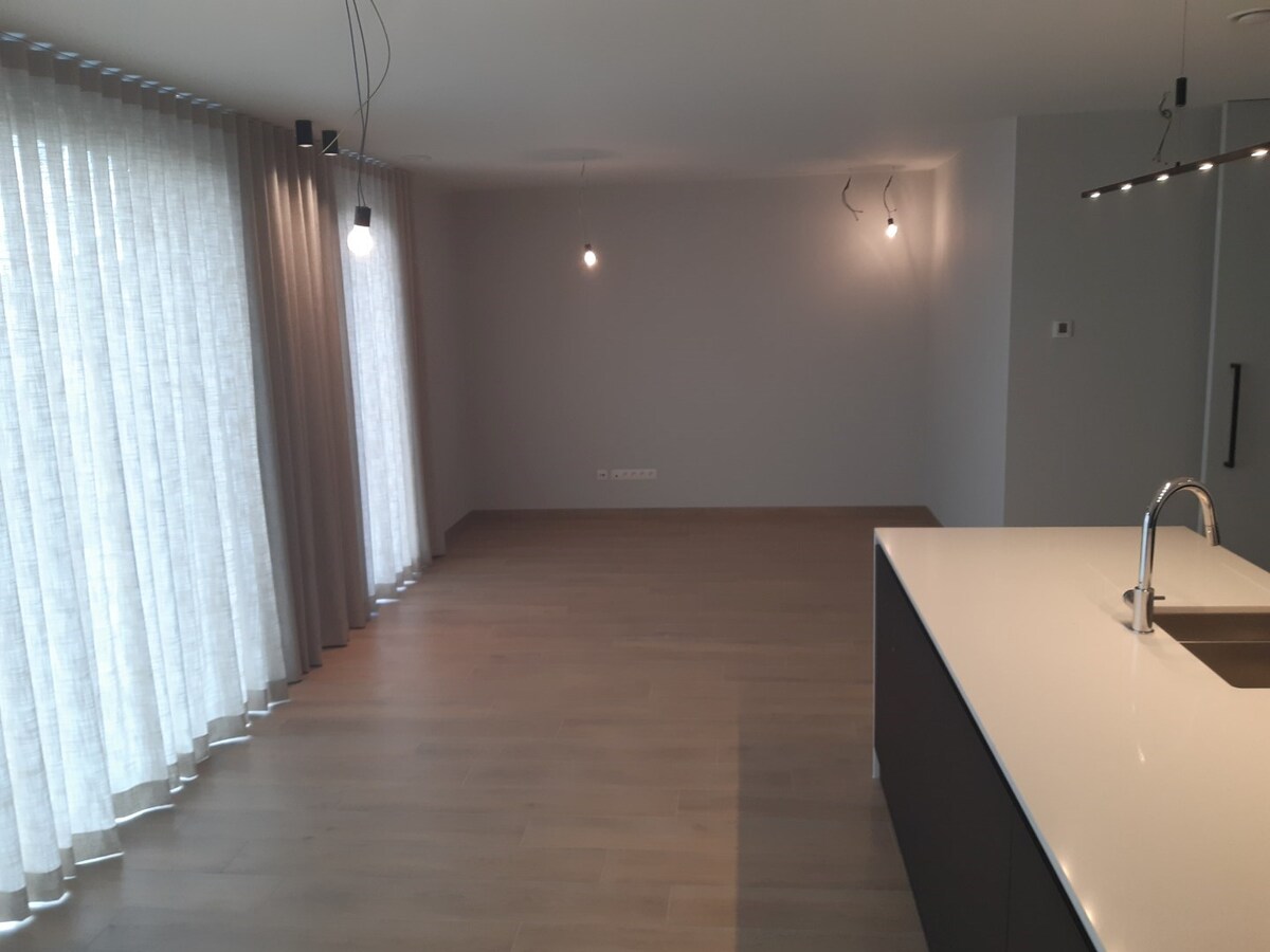 Luxueus wonen in hartje Merelbeke. 