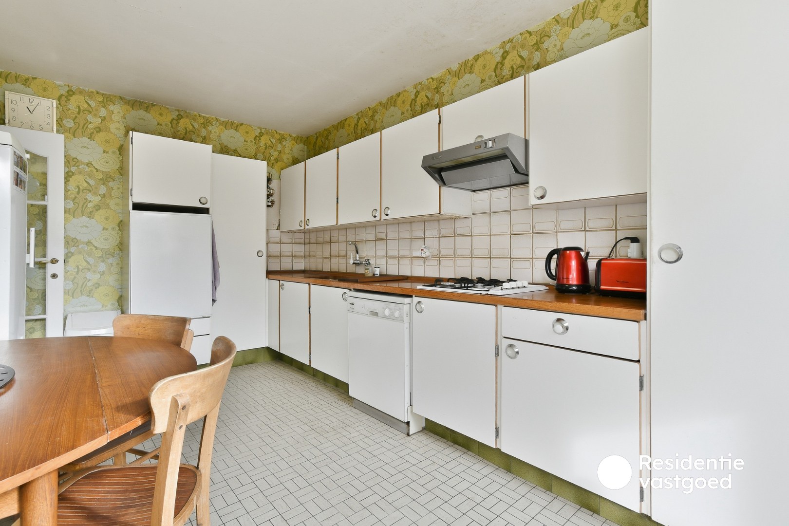 Ruime rijwoning met 6 slaapkamers in Gistel 