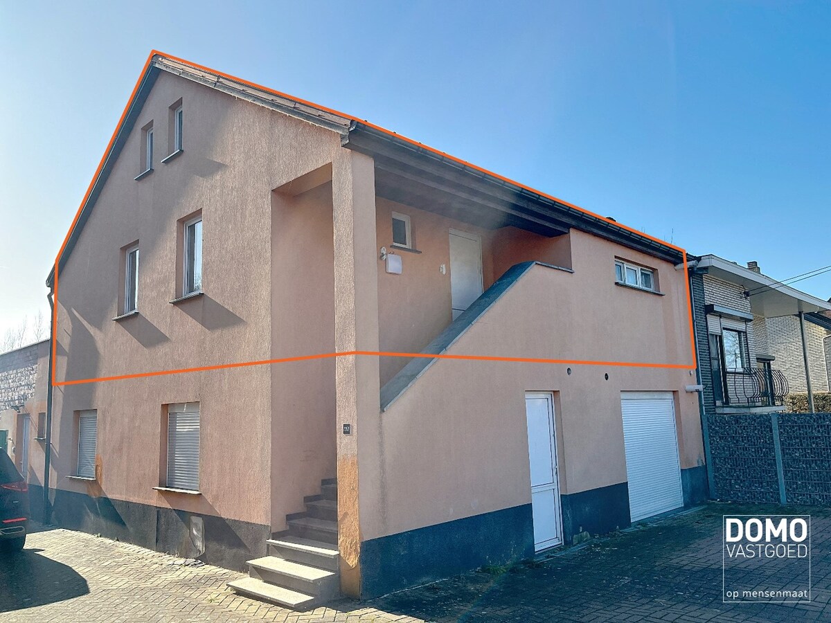 DUPLEXAPPARTEMENT MET TERRAS TE STOKROOIE 