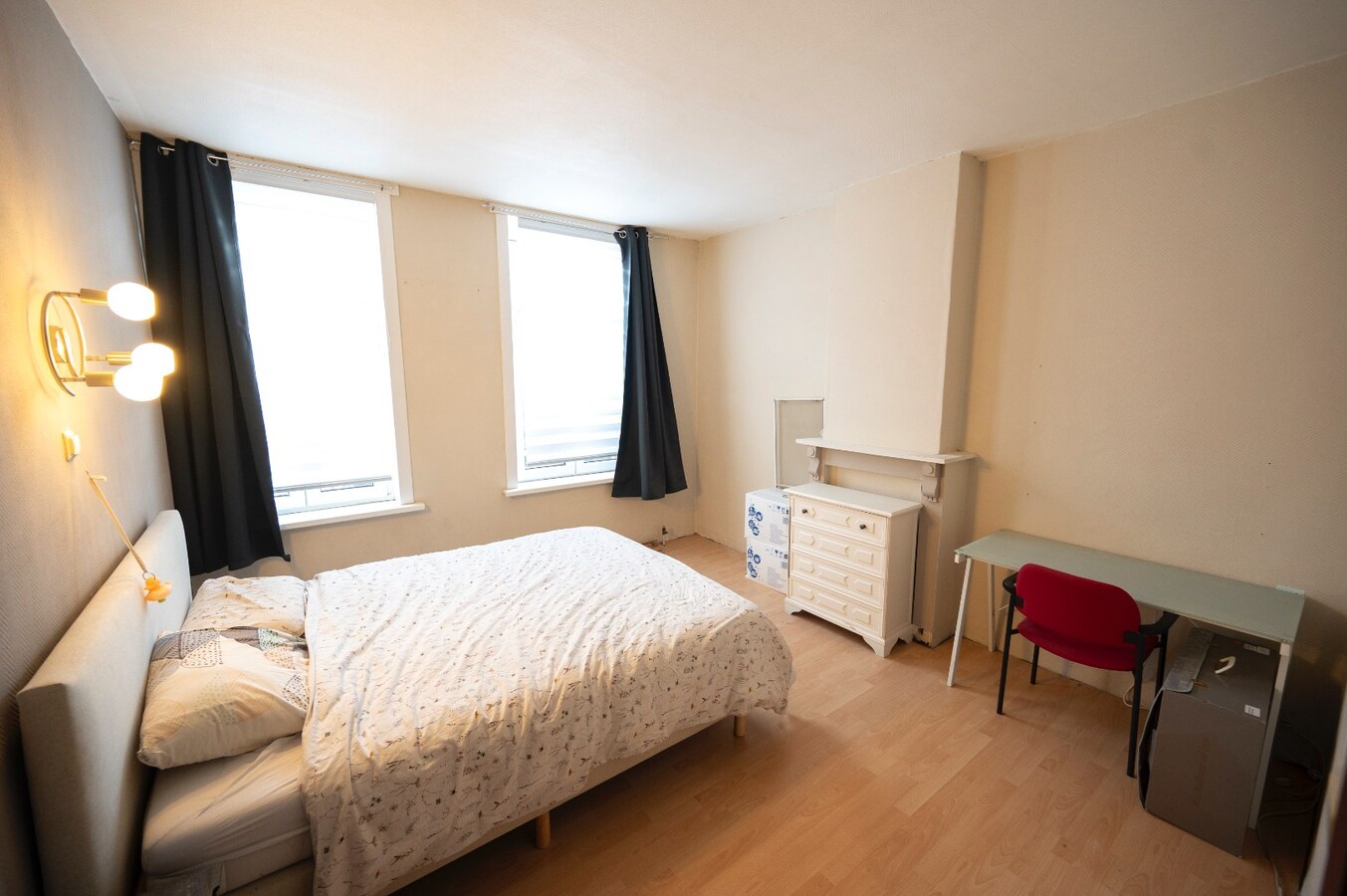 CENTRAAL GELEGEN KNAPPE STARTERSWONING 