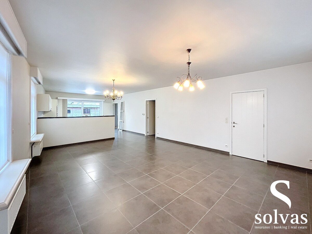 Moderne gezinswoning met 3 slaapkamers - centrum Poeke 