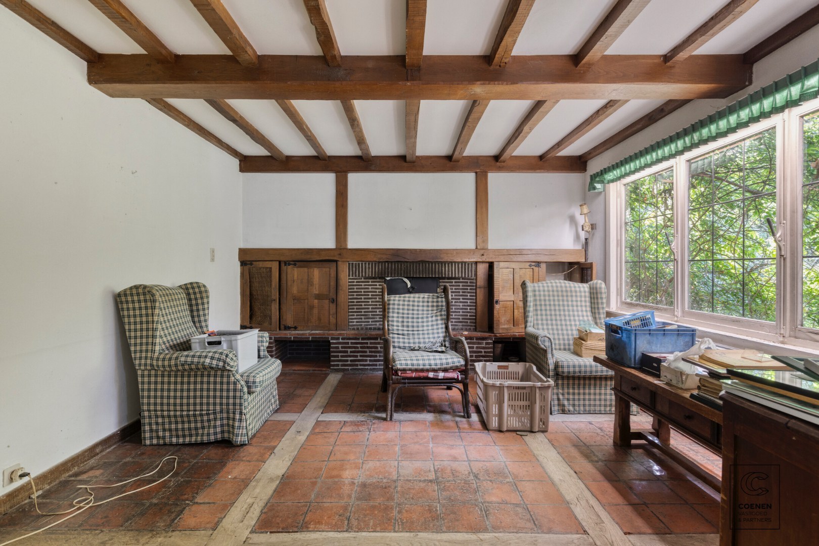 Volledig te renoveren/af te breken woning op prachtig perceel van 2682 m² te Schilde! 