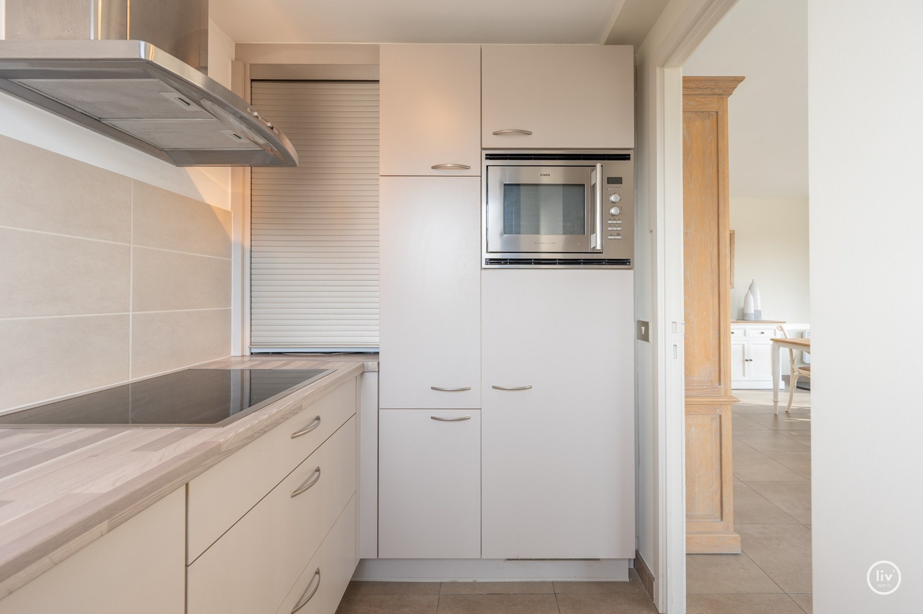 Lichtrijk 1-slaapkamerappartement op een aangename ligging vlakbij de Lippenslaan te Knokke. 