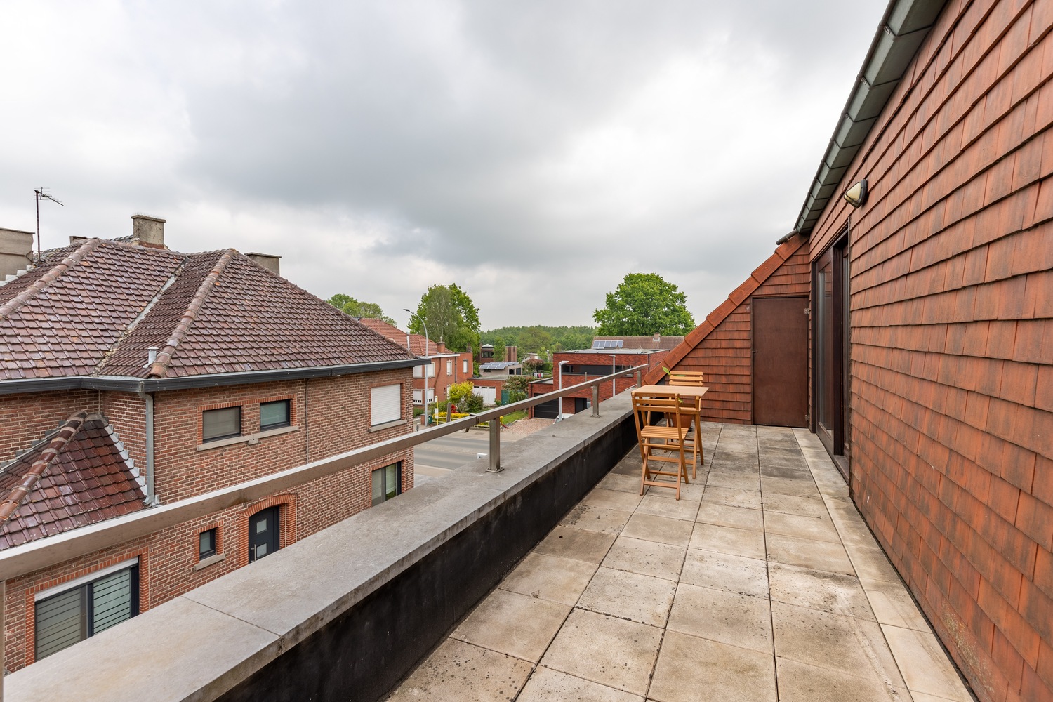Duplex van 90m², 3 slaapkamers en garage, hartje Herzele 