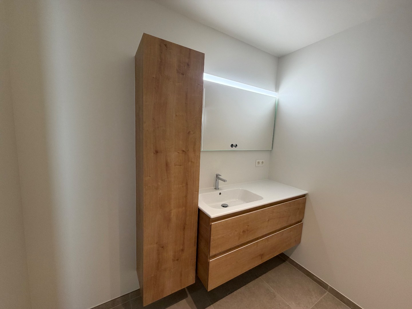 Nieuwbouw appartement met 3 slaapkamers gelegen in centrum Geel! 