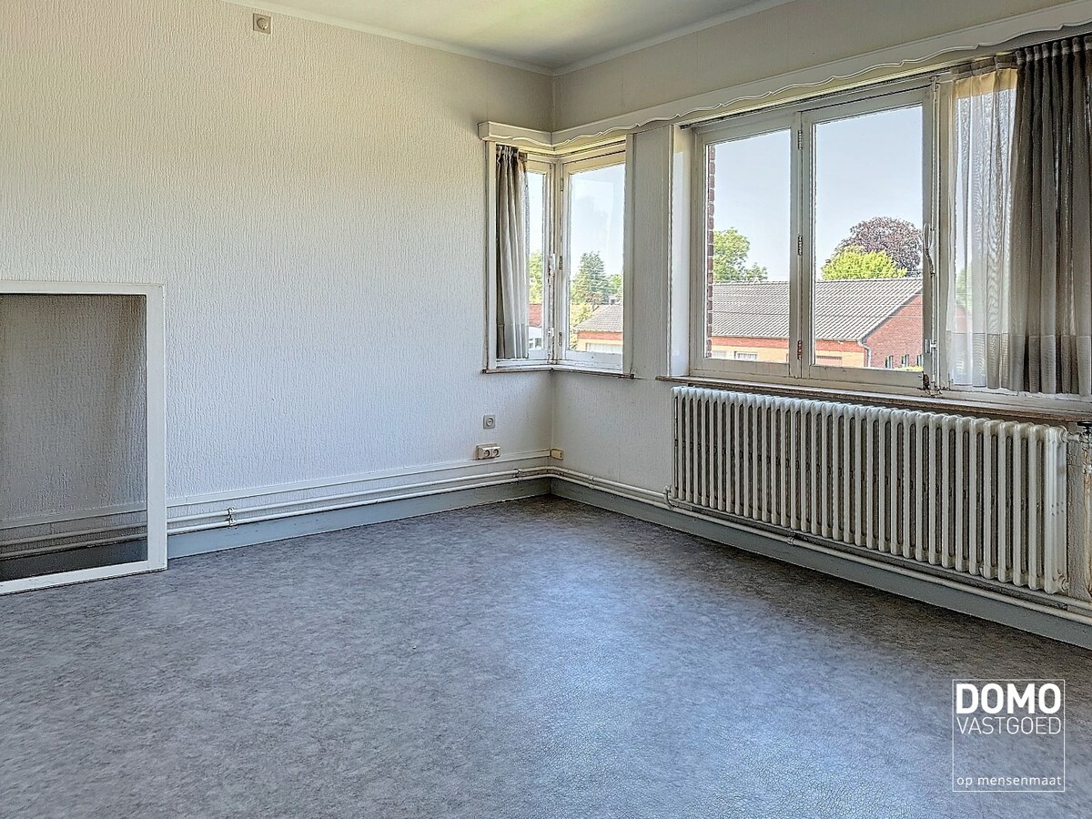 Te renoveren karaktervolle open bebouwing met tuin - mogelijkheid tot creëren extra half open bebouwing 