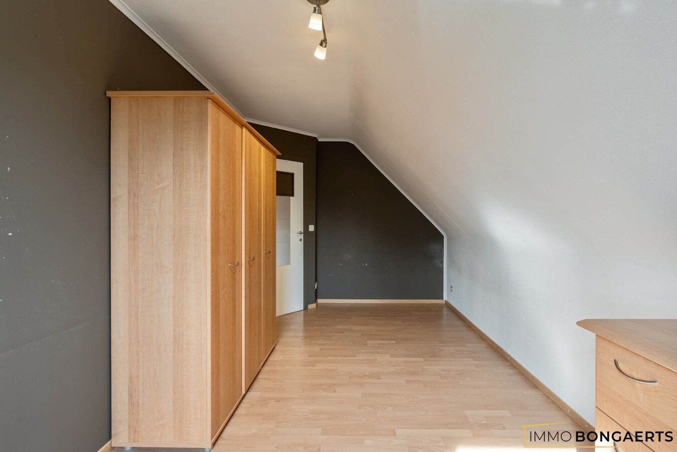 Ruime woning met 3 slaapkamers 