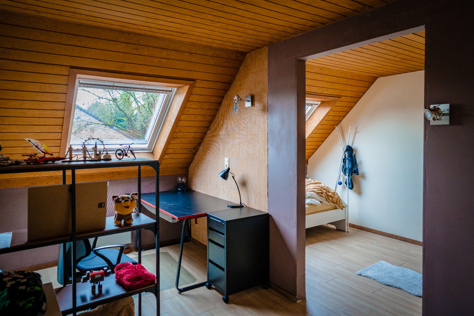 Unieke woning met 5 slaapkamers residentieel gelegen te Eeklo 