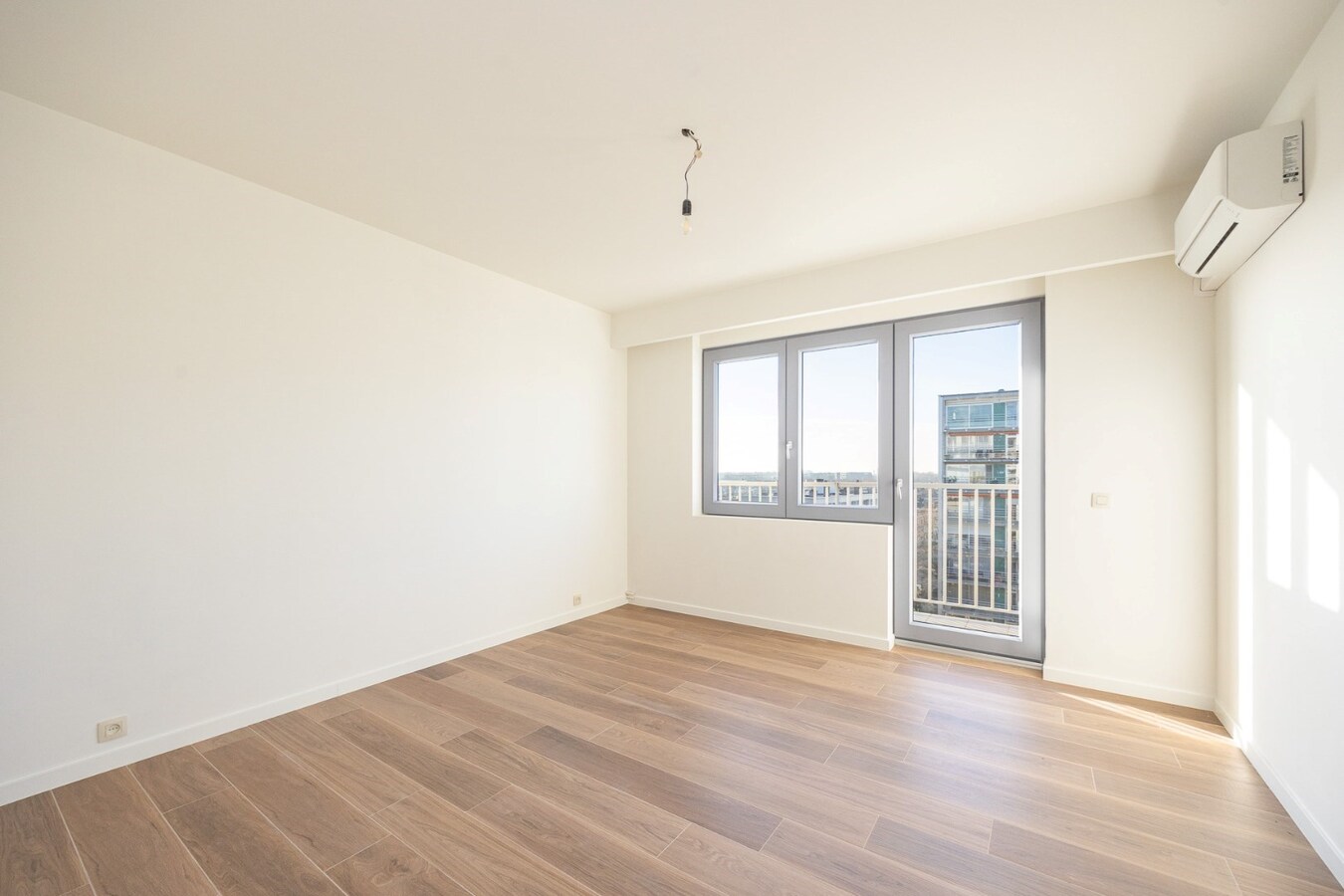 Prachtig gerenoveerd appartement 104 m² met 3 slaapkamers 
