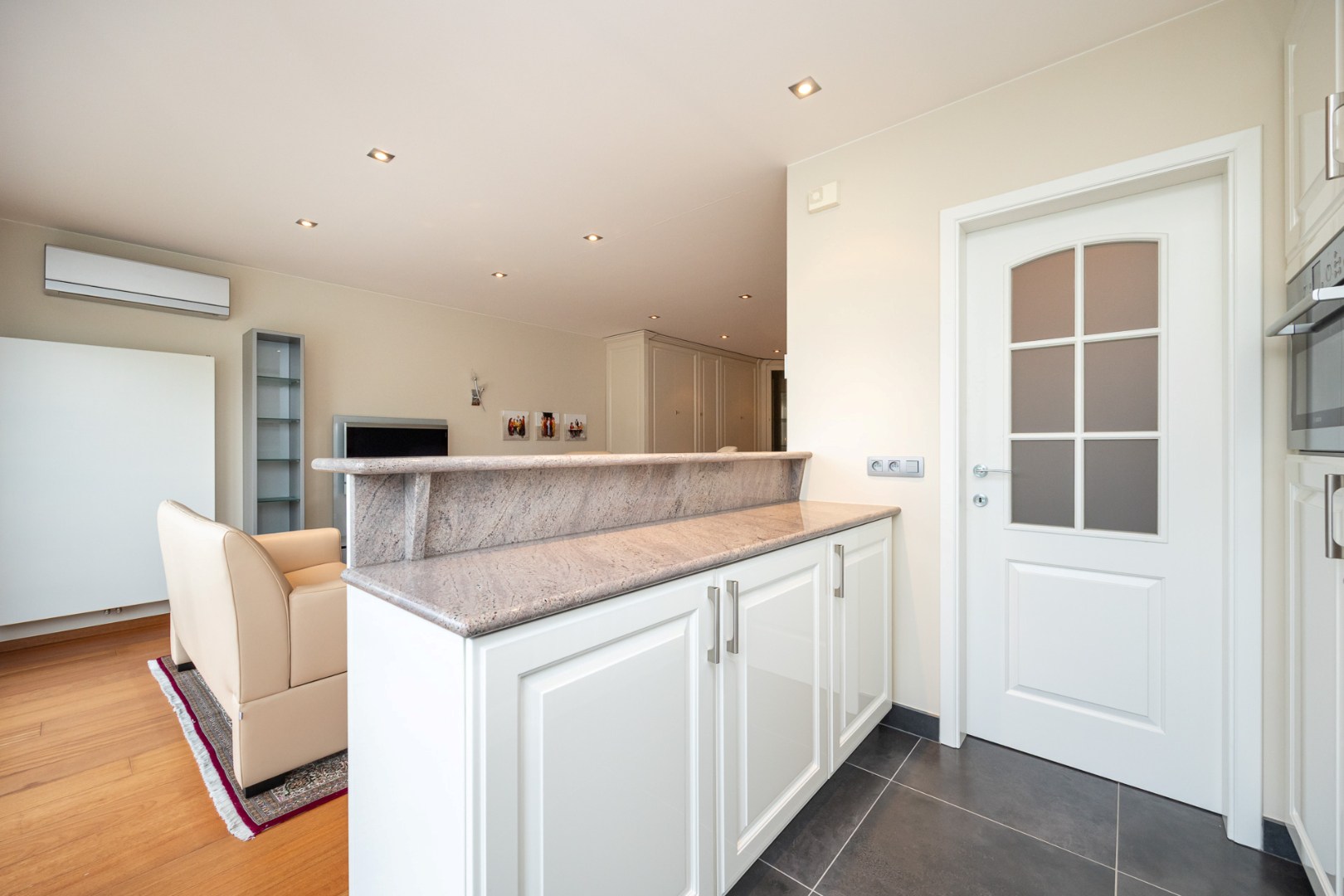 Appartement met terras en garagebox 