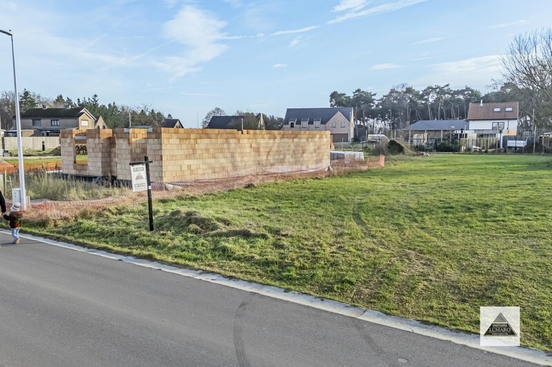 Verkaveling Wurfelder Bosschen fase 2 : mooi perceel grond voor halfvrijstaande woning 