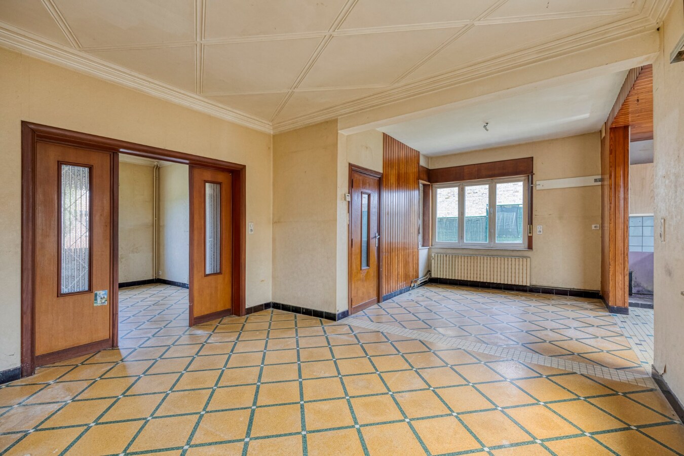 Te renoveren woning met tuin te Haasrode (Oud-Heverlee ) - 3 slaapkamers 