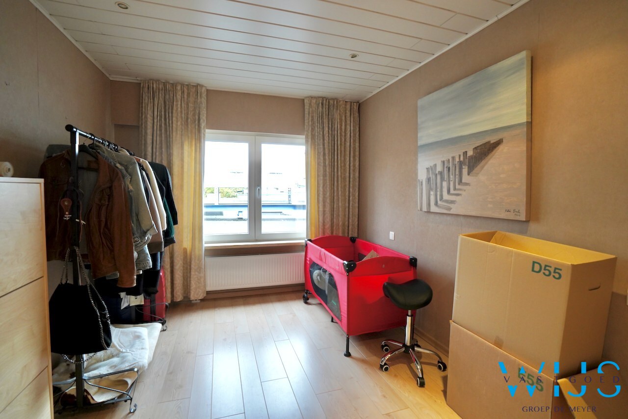 Instapklaar appartement in hartje Ertvelde ! 