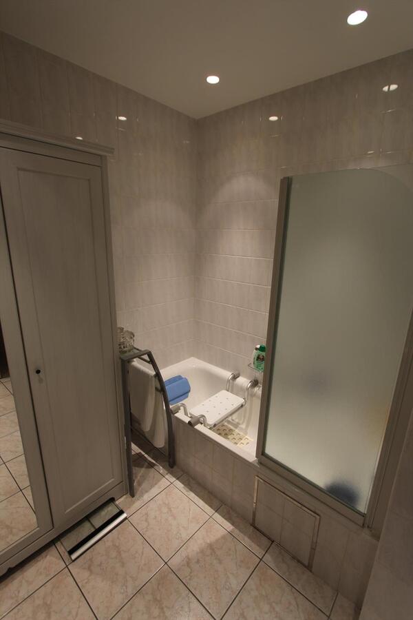 Instapklaar appartement met garage te Roeselare 