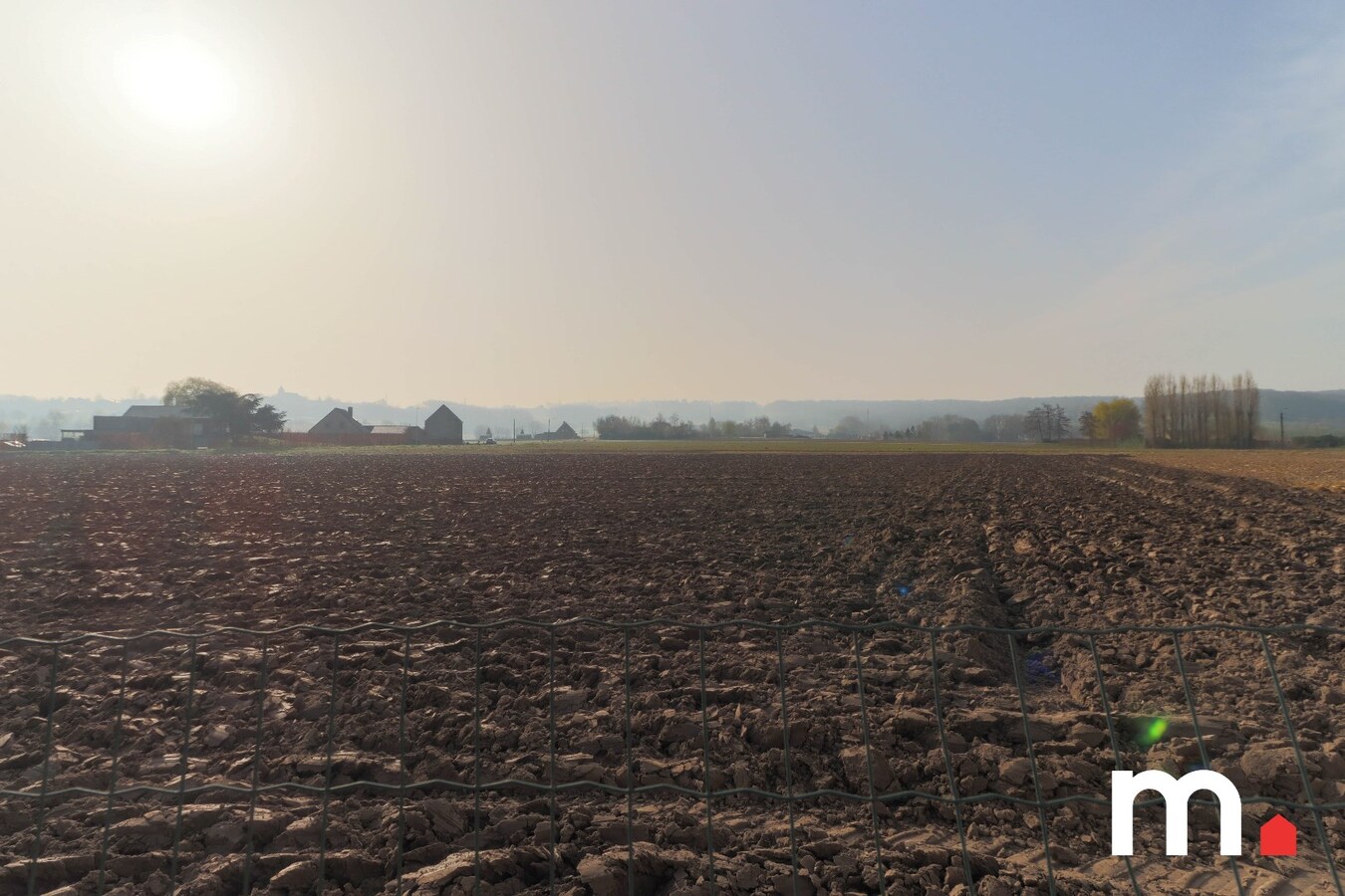 Zeer sympathieke en knusse woning aan de voet van de Kwaremont en de Kluisberg. 